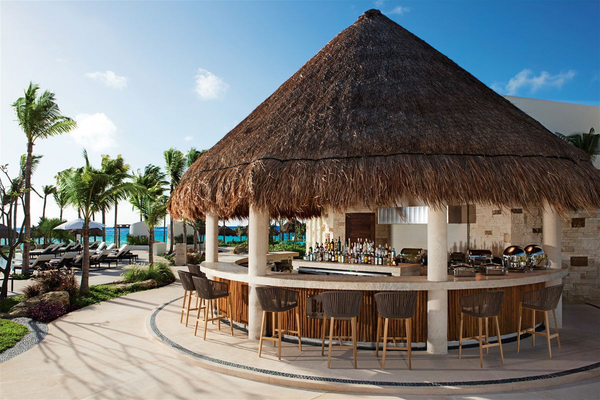 AM Resorts All Inclusive Holidays 2025/2025 Trailfinders